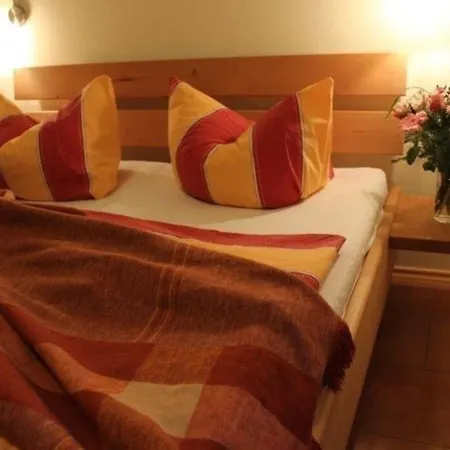 Mit Balkon Fuer Vier Personen Und Ein Kind Apartment Wittenbeck