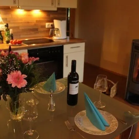 Apartment Mit Balkon Fuer Vier Personen Und Ein Kind *